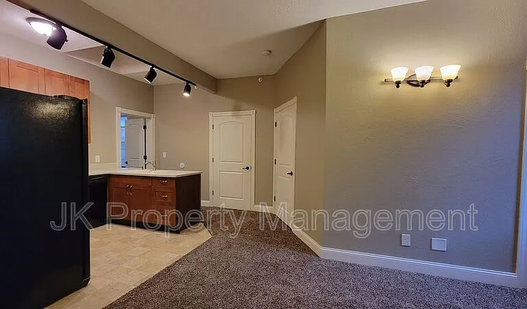 413 Central Ave #306 — Photo 5