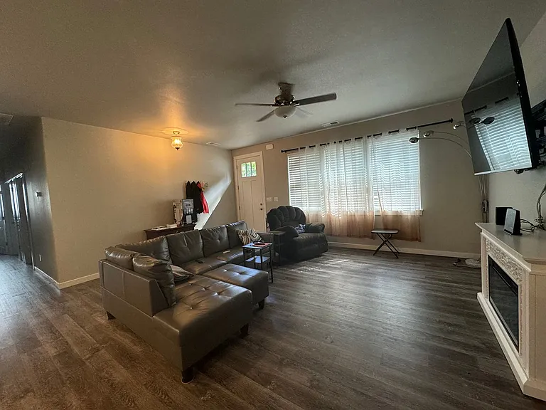 654 N View Dr — Photo 7