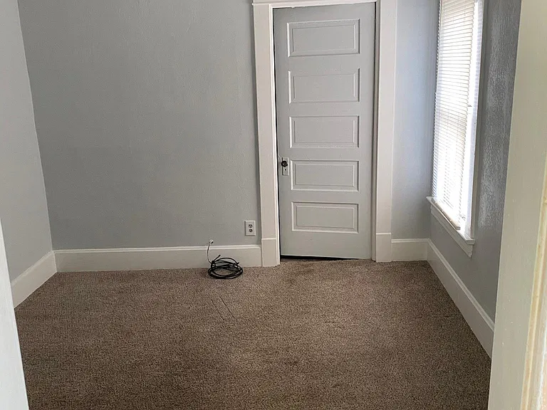 103 S Portland Ave — Photo 27