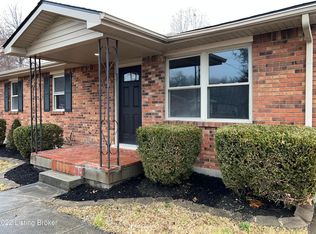 9807 Agena Dr, Louisville, KY 40229