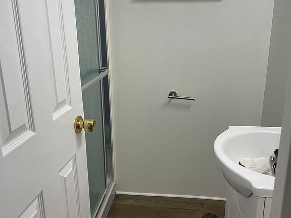 5th image of 1222 James St #4