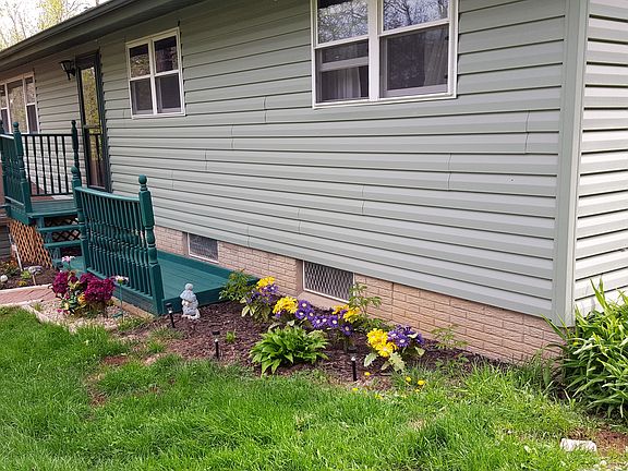 4th image of 1616 Derby Ave NW