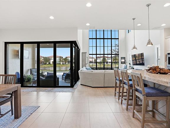 4th image of 11585 Horizon Rd