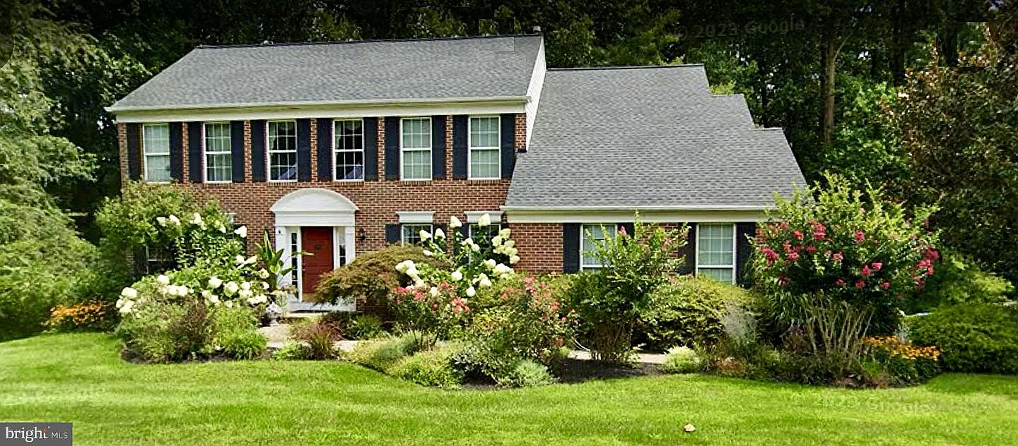 386 Mourning Dove Dr photo 1