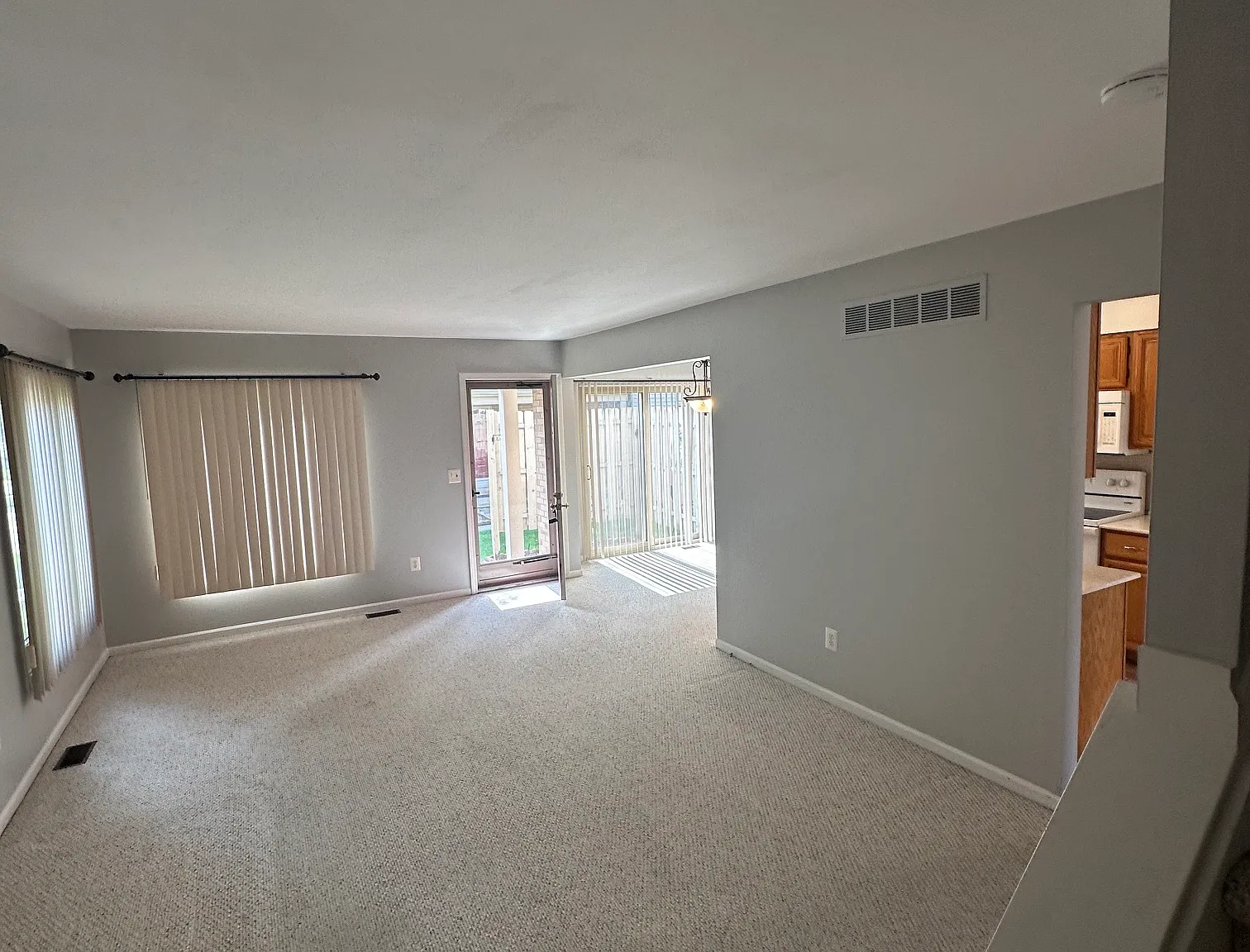 2 bed, 1506 sqft, $1,700 — Photo 3