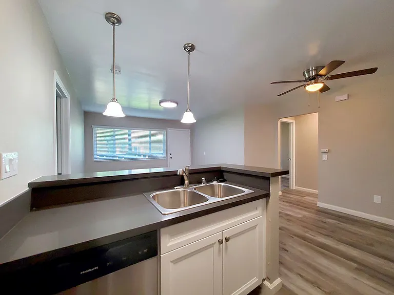Cinnamon Woods Apartments — Photo 50