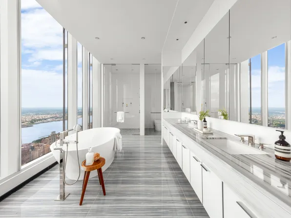 217 West 57th Street image 26 of 33