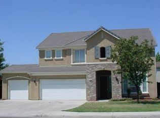 2937 Lincoln Ave, Clovis, CA 93611