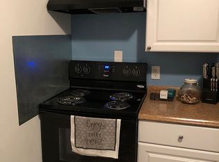 53 Locker St, Beachwood, NJ 08722