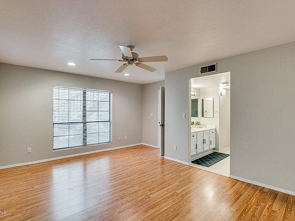 5th image of 8315 N 21st Dr #G105