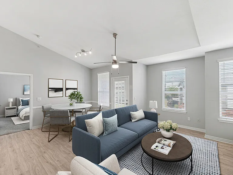 2x2 1095 sqft B2U - Unit 4305 Living_004 2x2 1095 sqft B2U - Unit 4305 Living_004