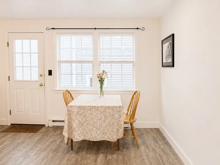 29 Concord St #2 — Photo 6