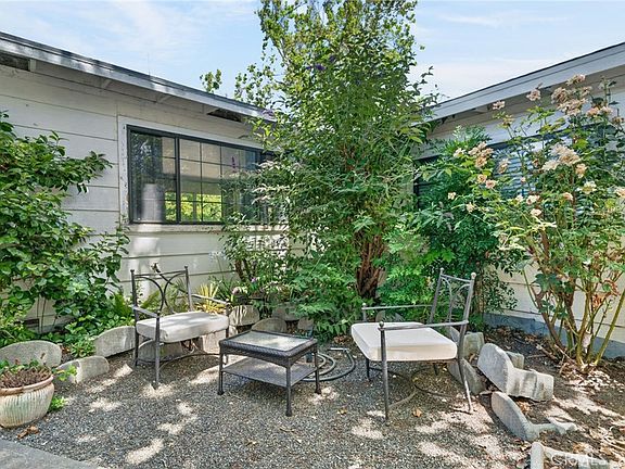 5th image of 12668 Shoreview Dr
