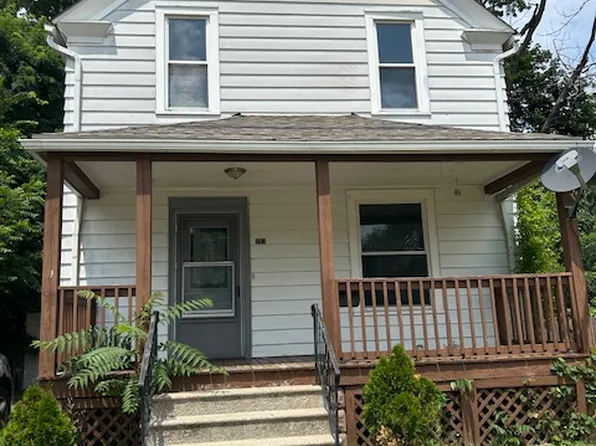 213 George St, Elyria, OH 44035