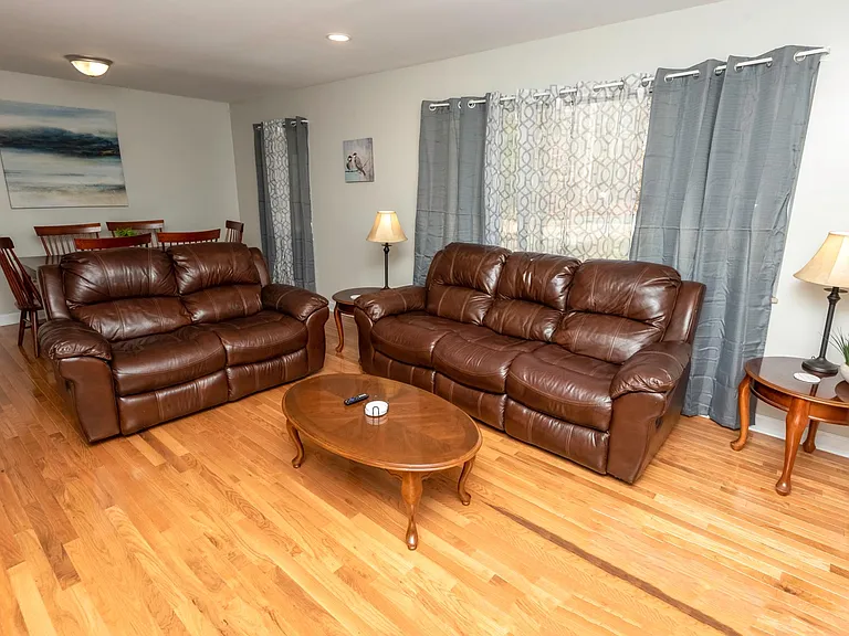 632 Carolyn Ln — Photo 24