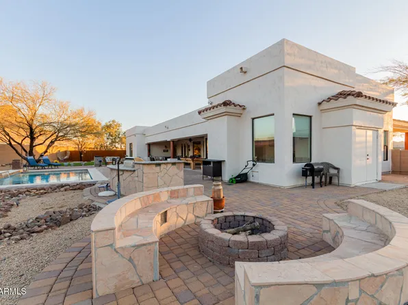 12 W WILDFIELD Road, New River, AZ 85087