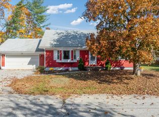 14 Novella St, Lewiston, ME 04240