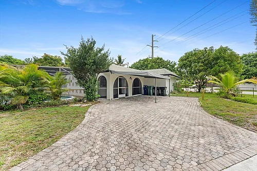 3101 SW 16th St Photo 1