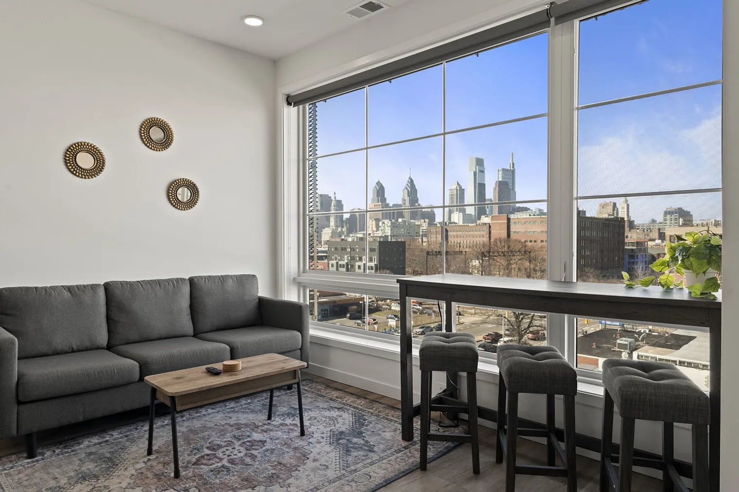 1 bed, 1.0 bath, 6027 sqft, $5,827 — Photo 1