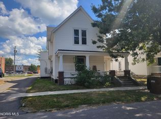 210 N Gilbert St, Ada, OH 45810