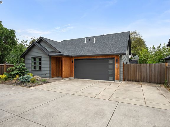 2nd image of 2845 Harlow Rd
