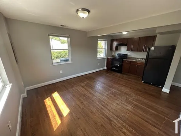 8524 Chestnut Oak Rd, Baltimore, MD 21234