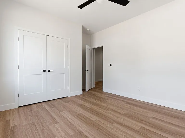 4423 S Reed Ave — Photo 48