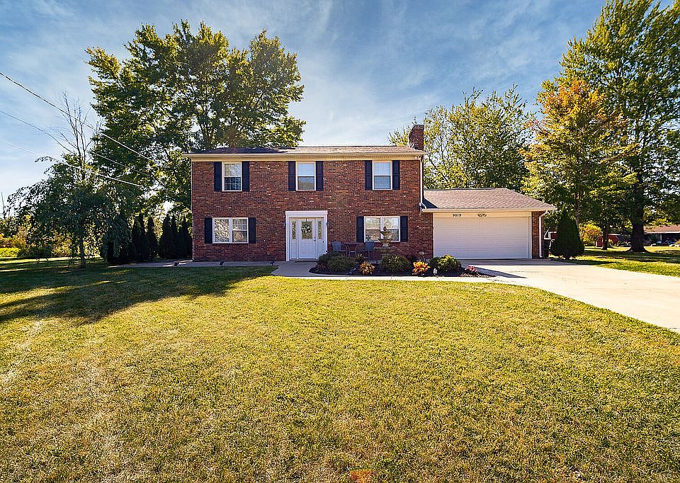 1st image of 9019 Lynn Ave
