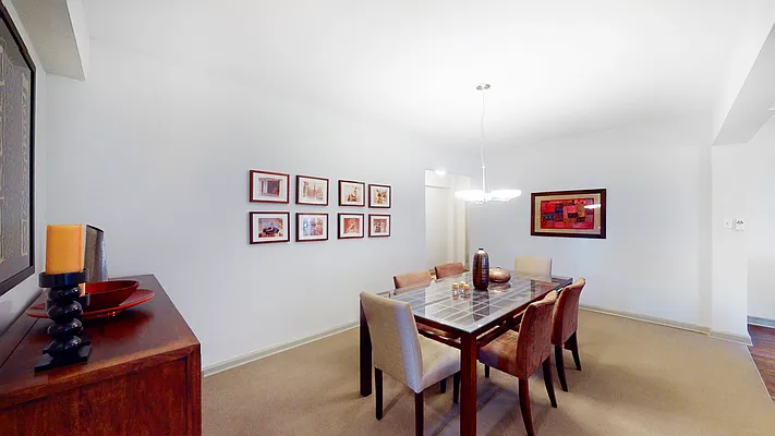 Sold by Maxwell Kates Inc. | media 22