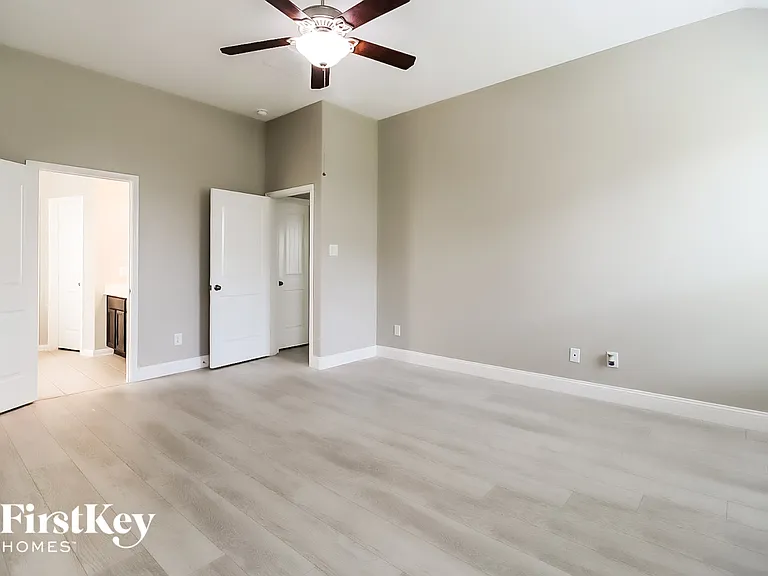 30807 Gardenia Trace Dr — Photo 10