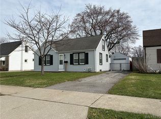 285 Barnsdale Ave, West Seneca, NY 14224