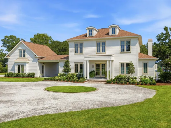 2831 Anchor Watch Dr, Wadmalaw Island, SC 29487