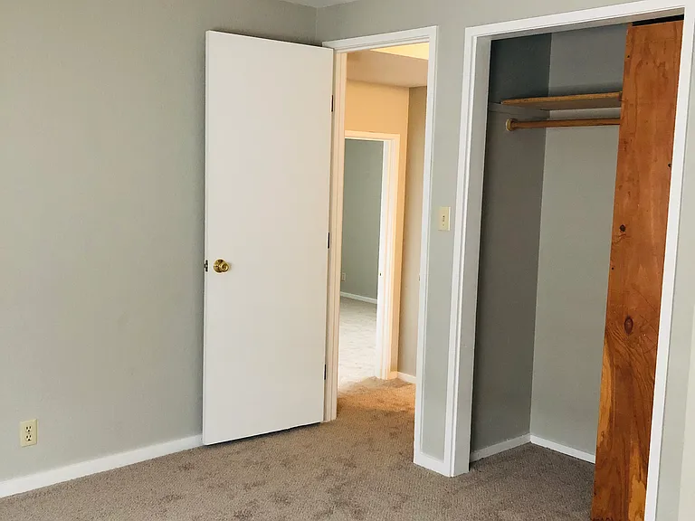 4426 Alice St — Photo 8