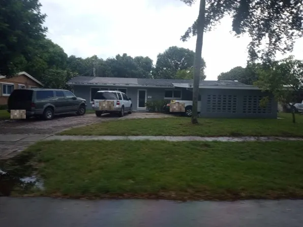 4739 NW 1st St, Plantation, FL 33317