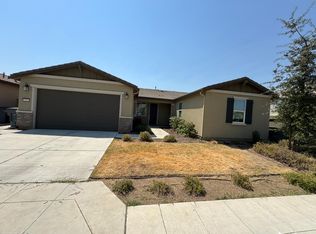 7141 E Weldon Ave, Fresno, CA 93737