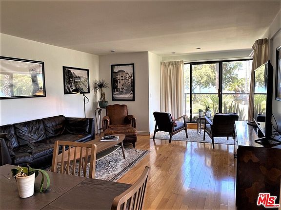 4th image of 833 Ocean Ave APT 101