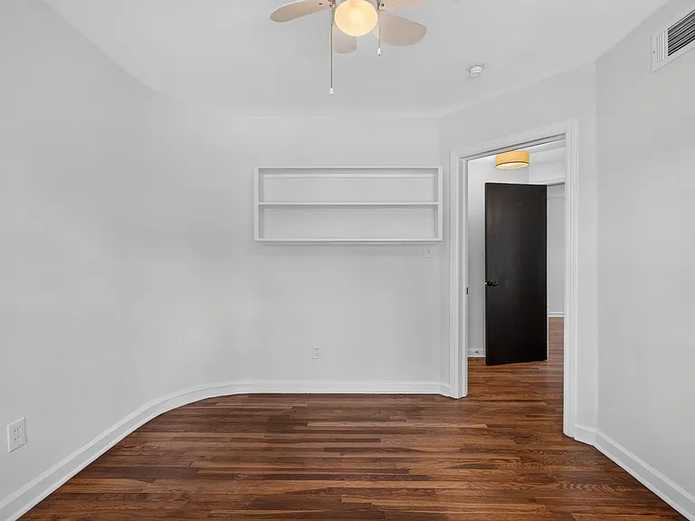 137 Brandywine Rd — Photo 35