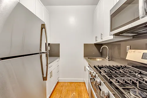 121 Madison Ave #11G Photo 1