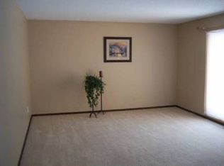 14811 County Road 5, Burnsville, MN 55306