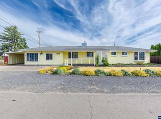 37225 James Pl, Lebanon, OR 97355