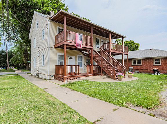 2nd image of 839 Dunlop Ave #2