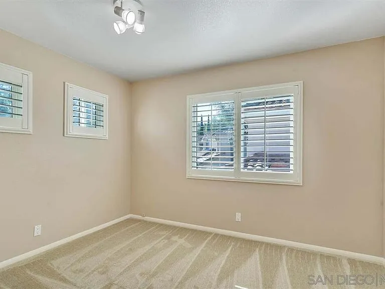 12574 Swan Canyon Pl — Photo 24