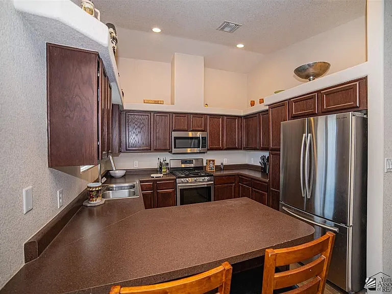 6580 E 33rd Ln — Photo 11