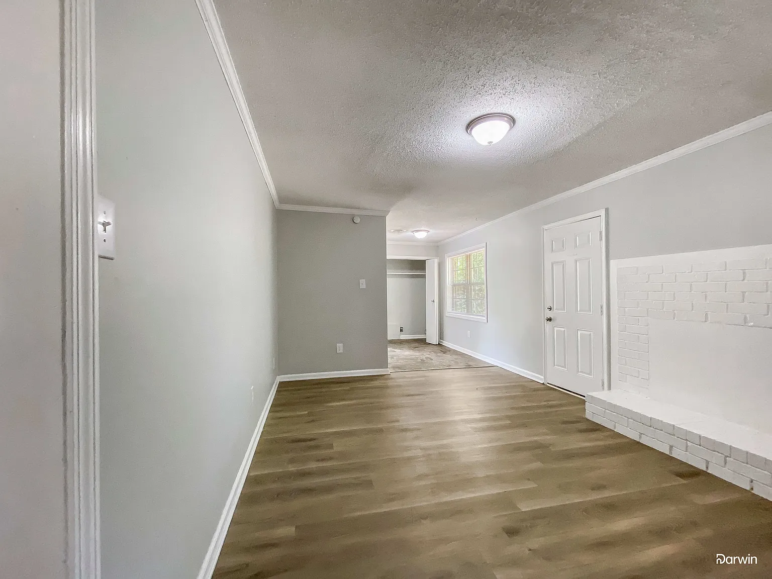 3 bed, 2.0 bath, 1312 sqft, $1,270 — Photo 4