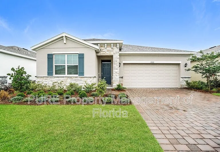 4122 NW 48th Terrace Rd — Photo 1