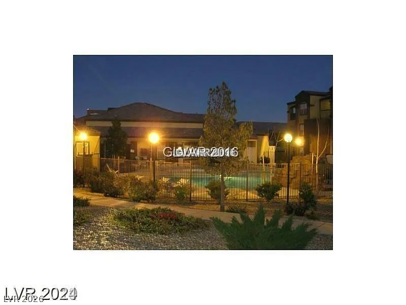 Building Photo - 6955 N Durango Dr #2084