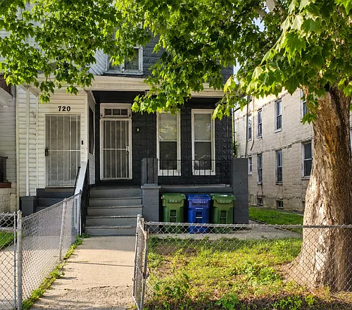 722 E 41st St Photo 1 722 E 41st St Photo 1