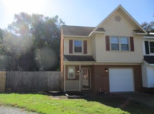 910 Wildwood Square Ct, Virginia Beach, VA 23454