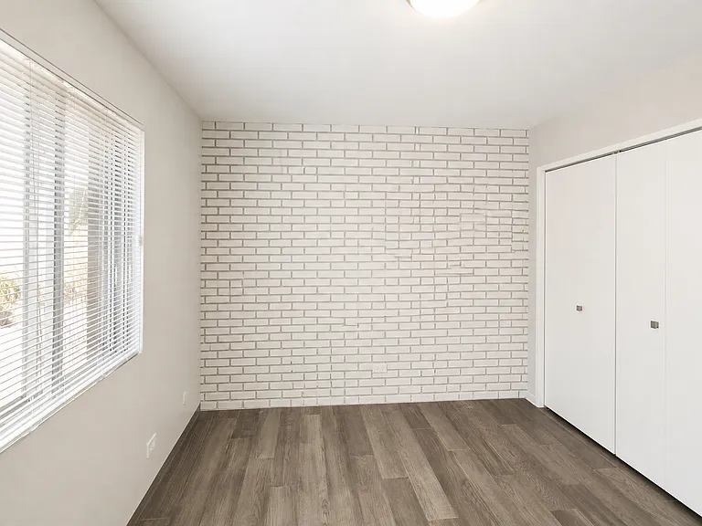 318 Walker Ave #10 — Photo 7