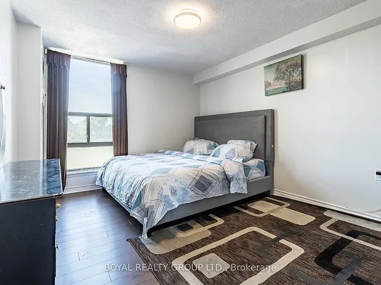 18 Knightsbridge Rd #303 — Photo 22